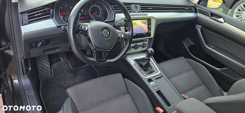 Volkswagen Passat 2.0 TDI BMT Comfortline - 6