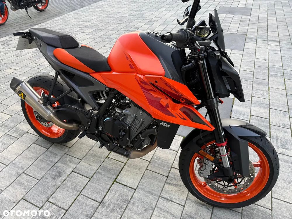 KTM Duke 990 - 21