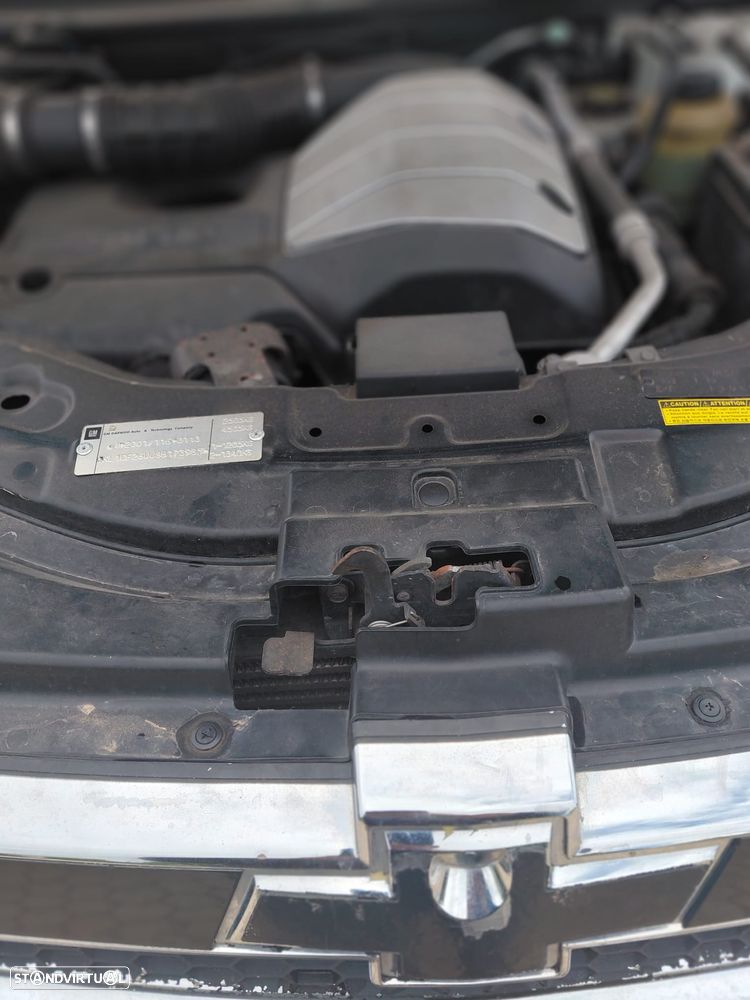 Chevrolet Captiva 2.0 VCDi Seven 7L - 20