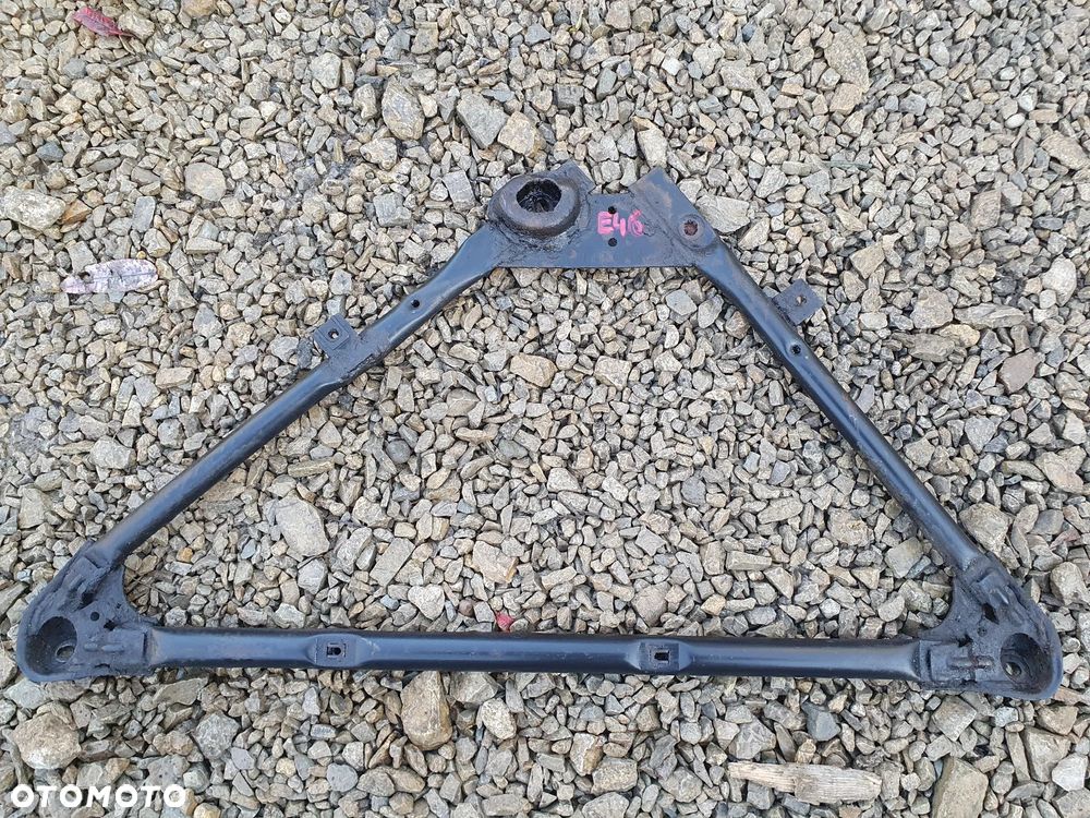 BMW E46 ROZPÓRKA DOLNA BELKI POD SILNIK WZMOCNIENIE ZAWIESZENIA PRZÓD - 1