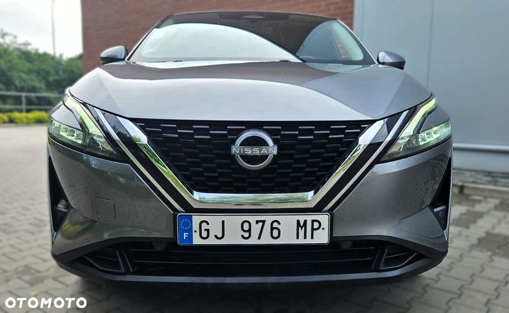 Nissan Qashqai 1.3 DIG-T DCT AKARI - 2