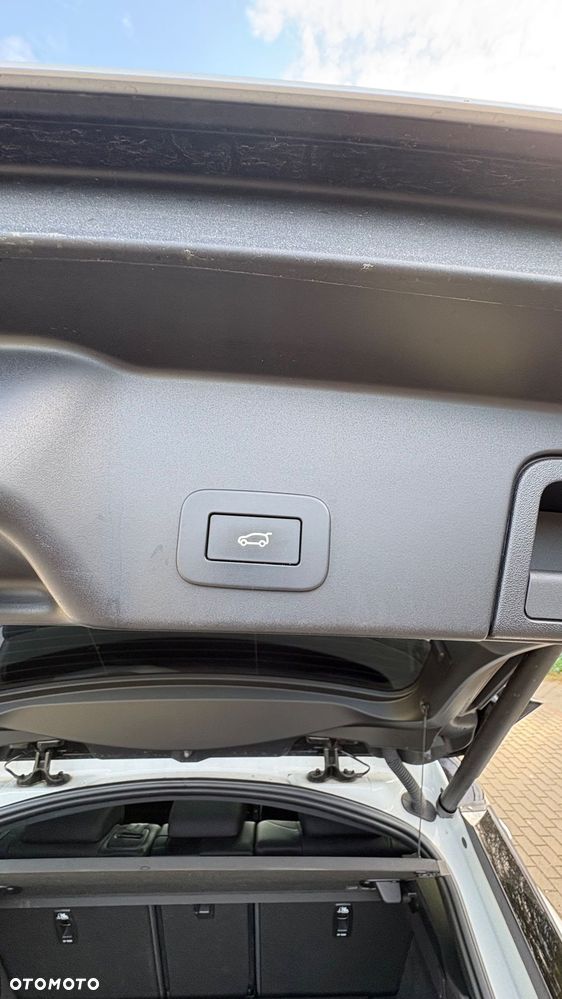 Land Rover Range Rover Evoque - 26