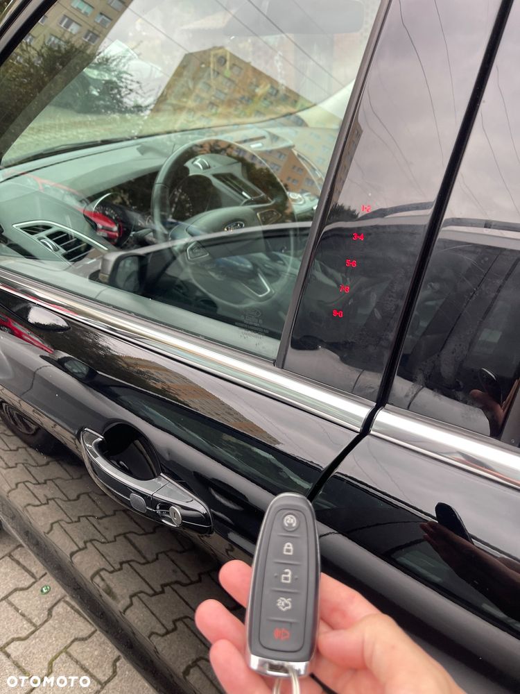 Ford Escape 2.0 EcoBoost AWD Titanium - 14