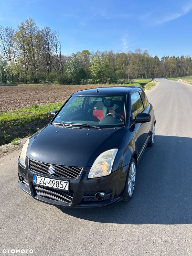 Suzuki Swift 1.6 Sport - 1