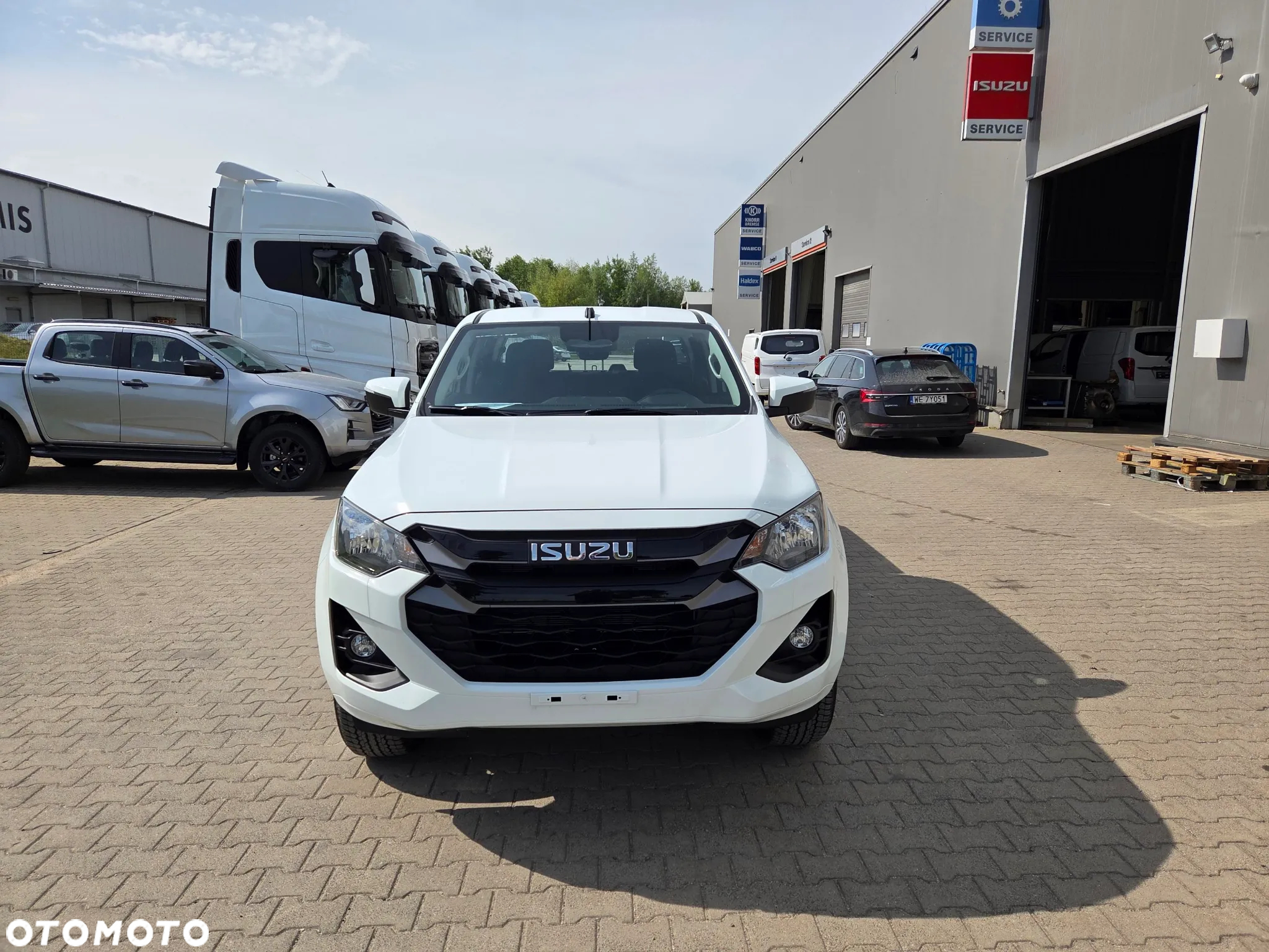 Isuzu D-Max 1.9 DC LS - 6
