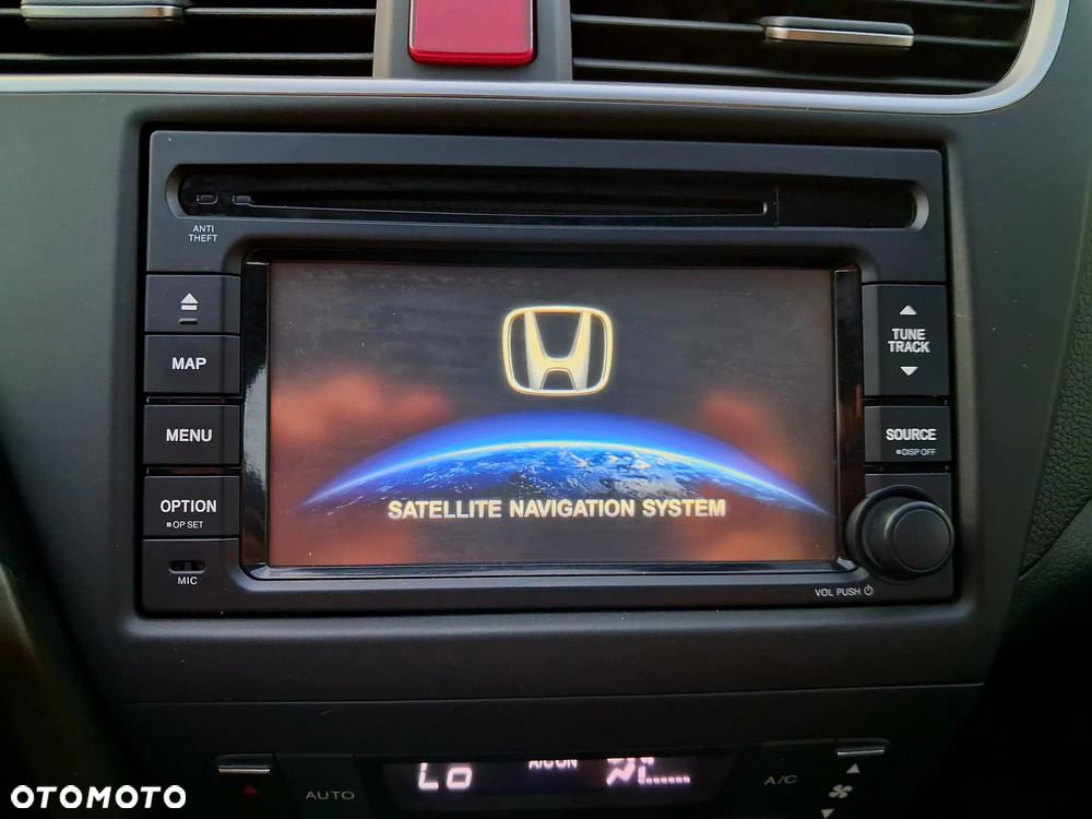 Honda Civic 1.8 Comfort Navi SD - 23