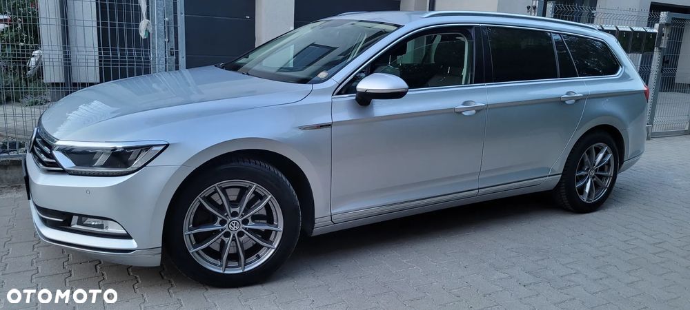 Volkswagen Passat - 14