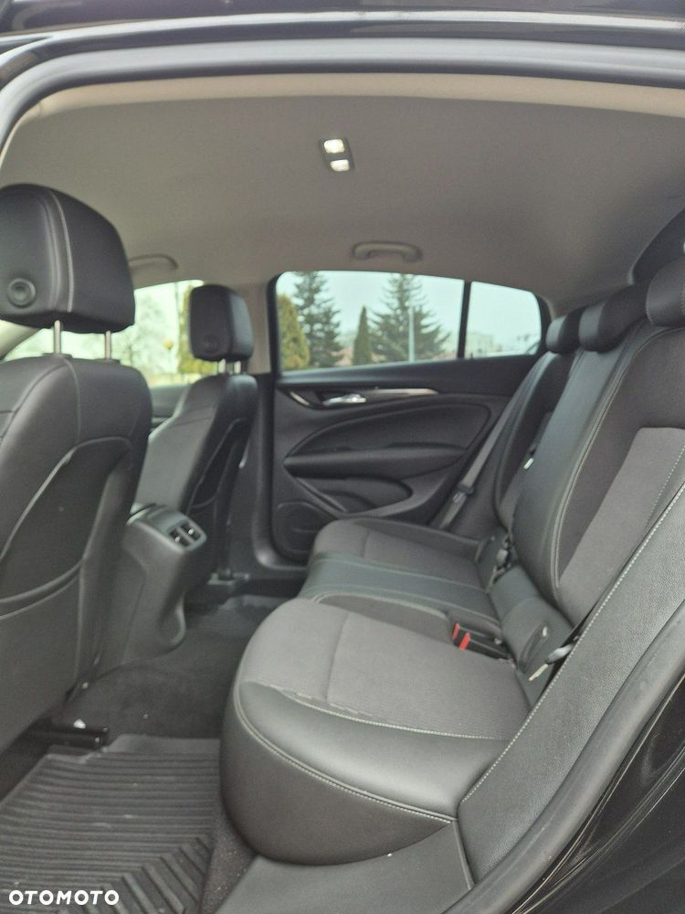 Opel Insignia 1.6 T Elite S&S - 24