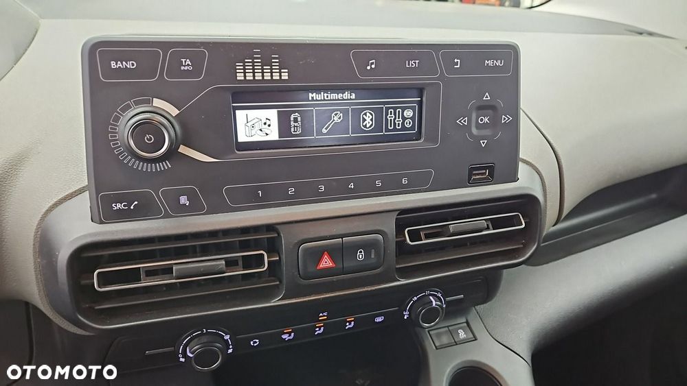 Peugeot Rifter 1.5 BlueHDI Active - 16