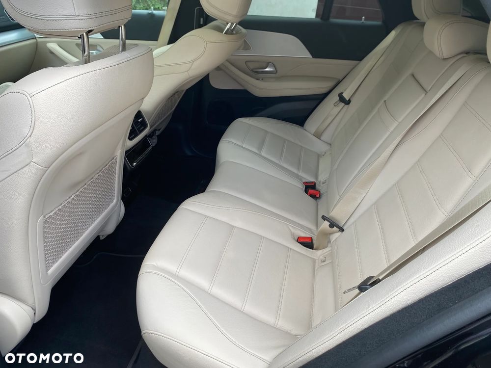 Mercedes-Benz GLE 300 d mHEV 4-Matic AMG Line - 13