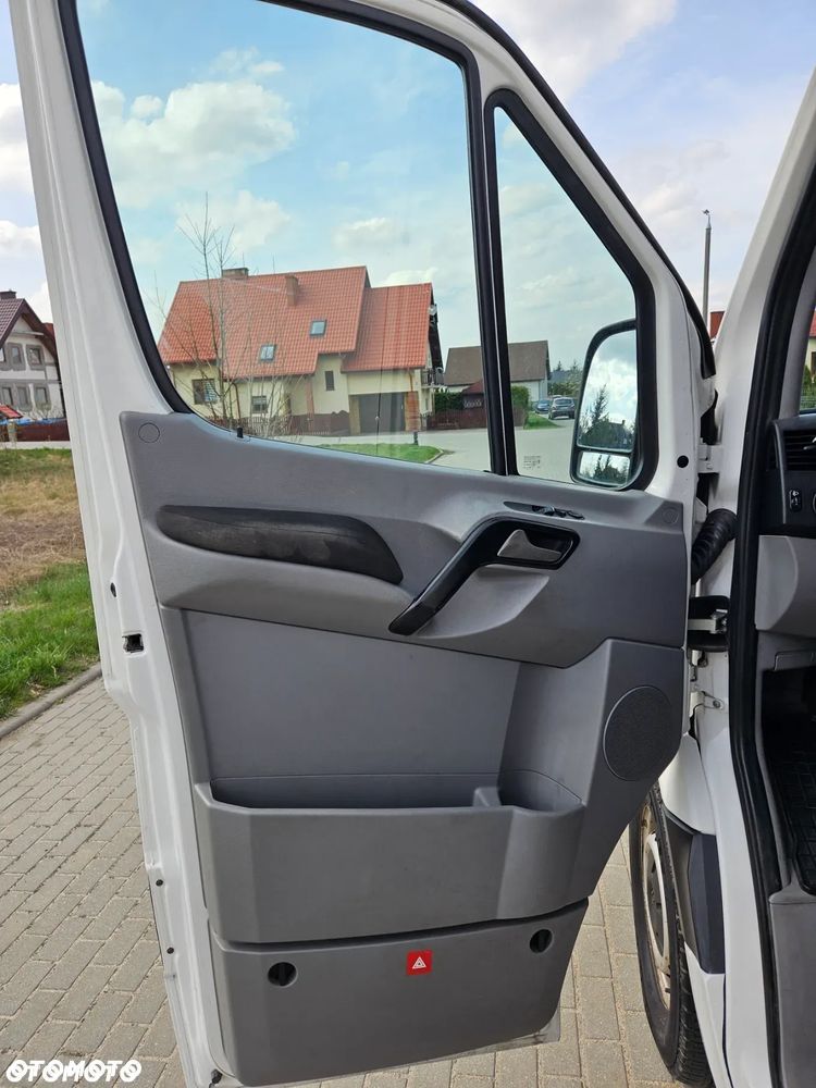 Volkswagen Crafter - 32