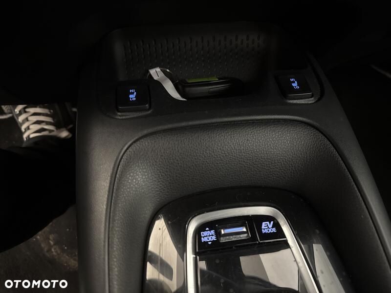Toyota Corolla 1.8 Hybrid GPF Comfort - 17