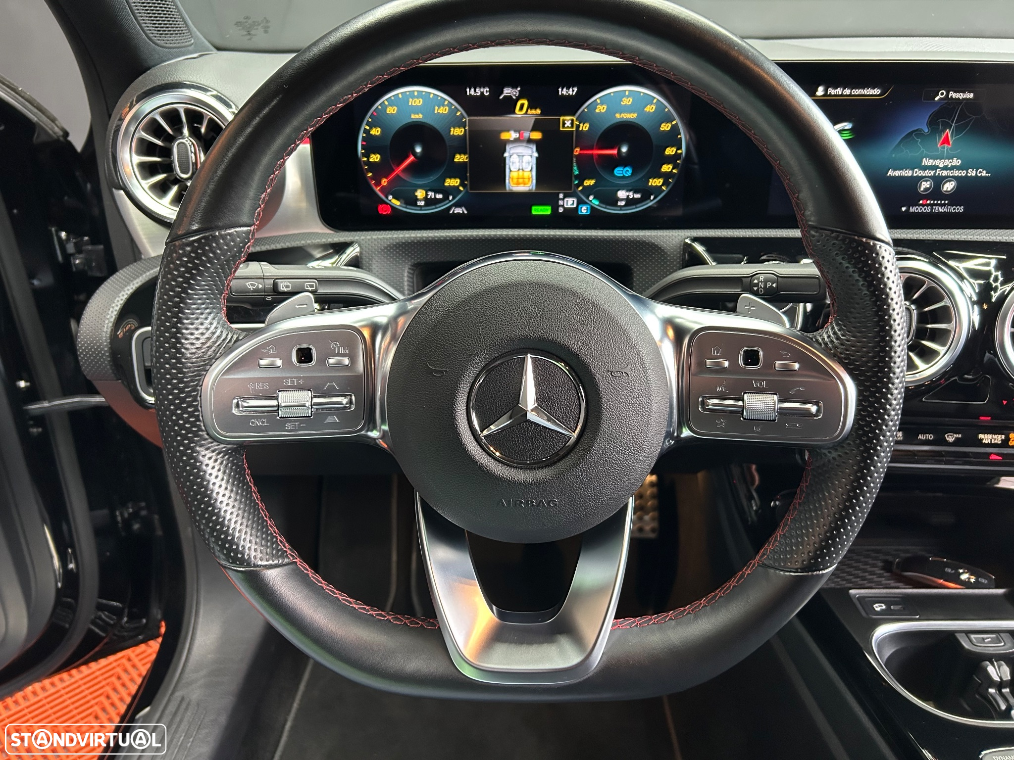 Mercedes-Benz A 250 e AMG Line - 11