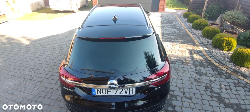 Opel Insignia - 25