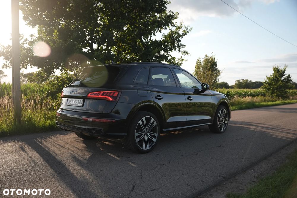 Audi SQ5 - 5