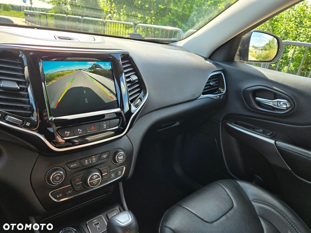 Jeep Cherokee 2.0 T Active Drive I Automatik Limited - 33