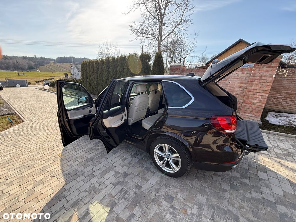 BMW X5 xDrive25d - 16