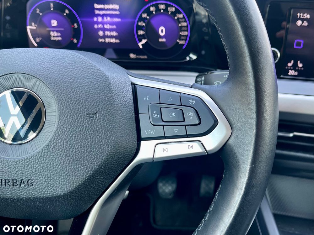 Volkswagen Golf - 21