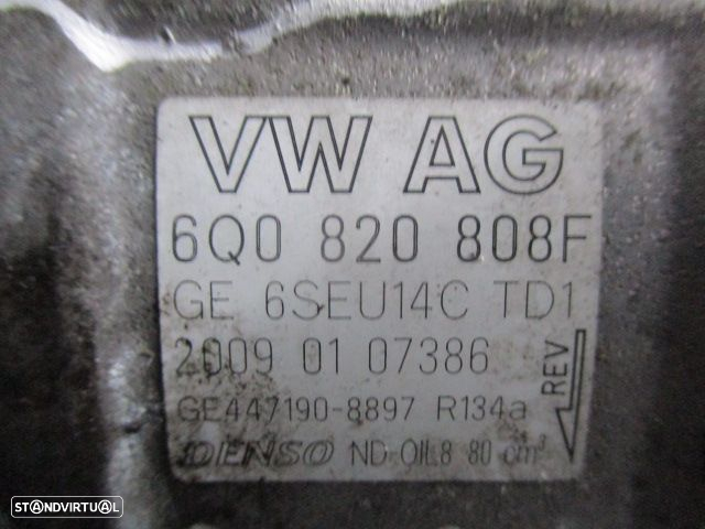 Compressor AC 6Q0820808F VW POLO 2009 1.4TDI VW POLO 2009 1.4TDI VW POLO 4 9N FASE 2 2009 1.4TDI 70CV 5P CINZENTO DIESEL DENSO - 4
