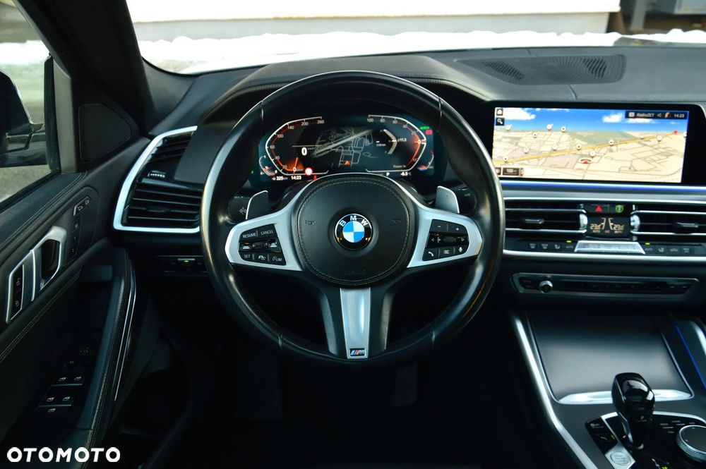 BMW X6 xDrive40i - 19