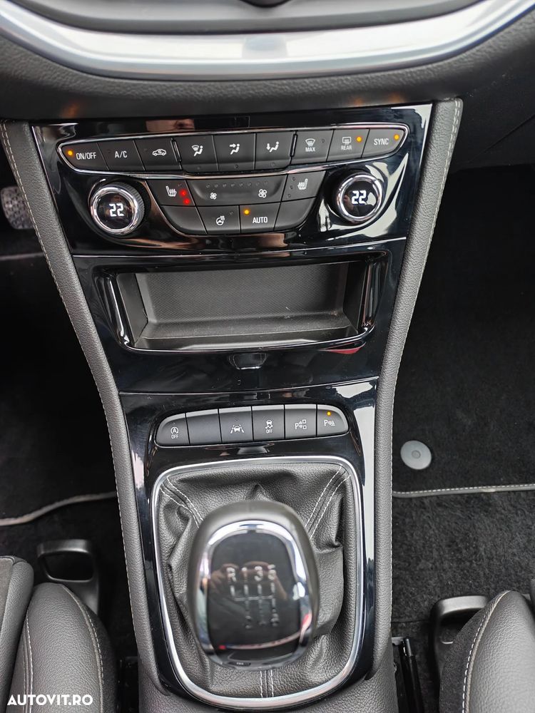 Opel Astra 1.6 BiTurbo D (CDTI) Start/Stop Innovation - 7