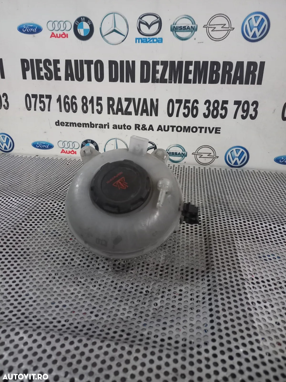 Vas Expansiune Apa Antigel Vw T-Roc Golf 7 Seat Cod 5QS Dezmembrez Vw T-Roc - Dezmembrari Arad - 4
