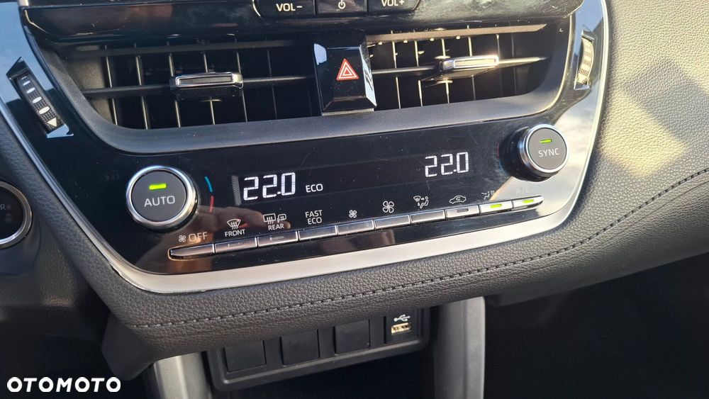 Toyota Corolla Cross 2.0 Hybrid Comfort - 20