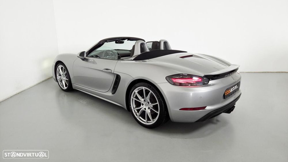 Porsche 718 Boxster 2.0 T PDK - 11