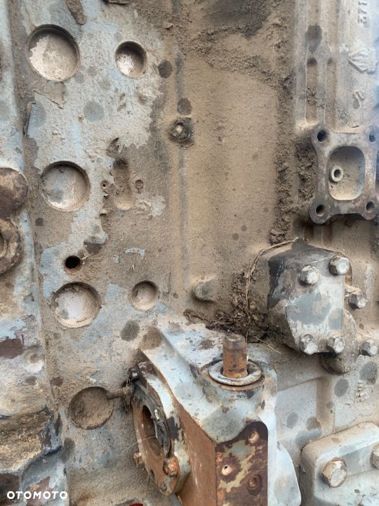 37114960-1 Blok silnika Perkins 6 cylindrowy - 1