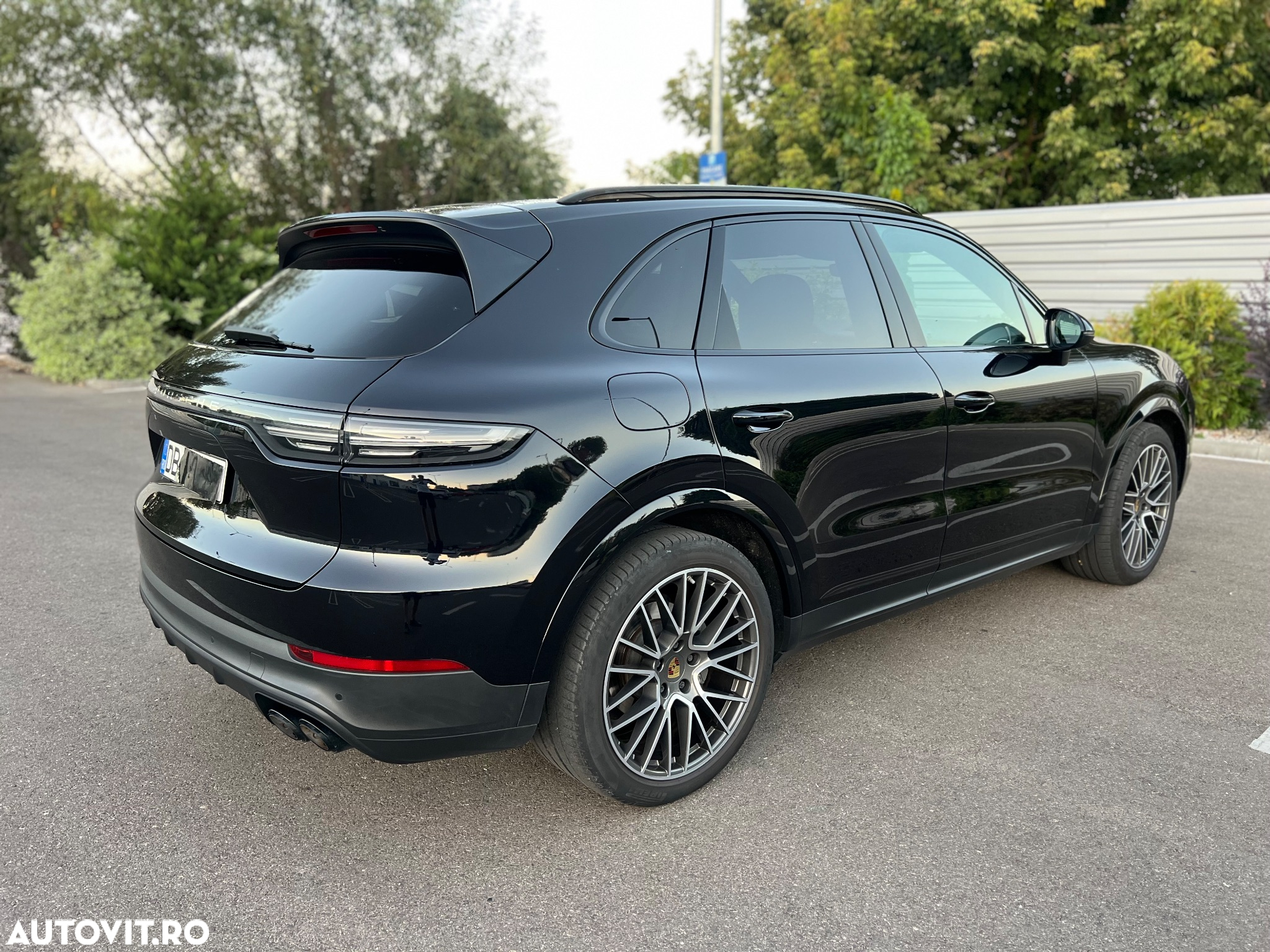 Porsche Cayenne S - 5