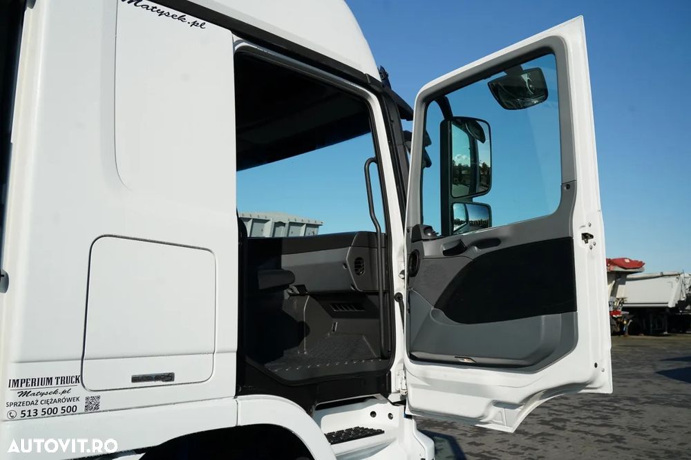 Mercedes-Benz ACTROS 2548 / 6x2 / ÎNĂLȚIME - 6,5 M / PUNTE RELAXABILĂ / TRANSMISIE FASSI / ATINGERE: 10,85 M / PRIMUL SCAUN SPATE / ROTATOARE / FURCĂ PENTRU PALEȚI - 37