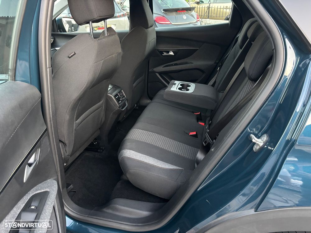 Peugeot 3008 BlueHDi 130 Stop & Start EAT8 Allure Pack - 13