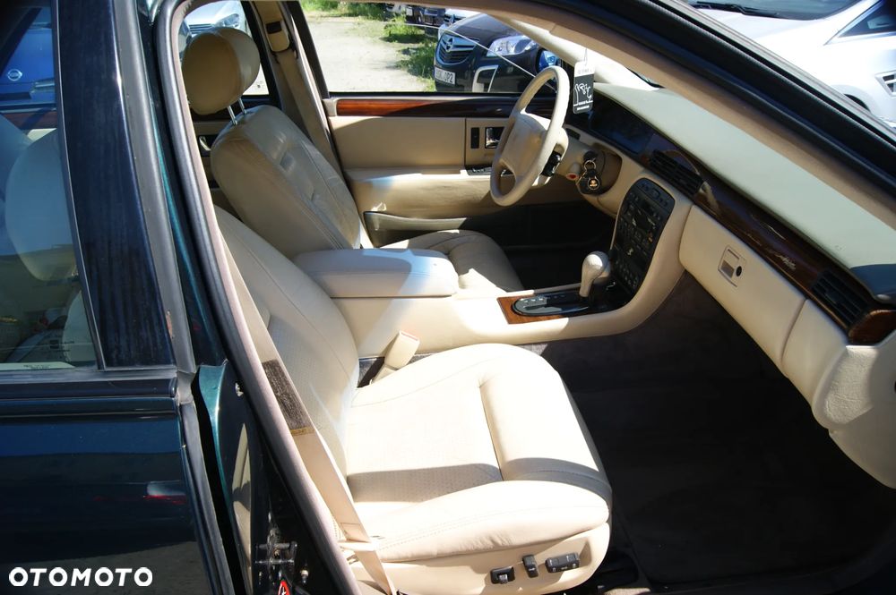 Cadillac Seville - 24