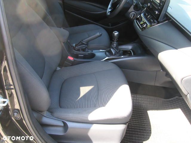 Toyota Corolla 1.6 Active - 25