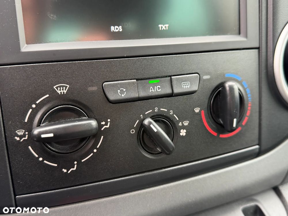 Citroën Berlingo Multispace PureTech 110 SELECTION - 33