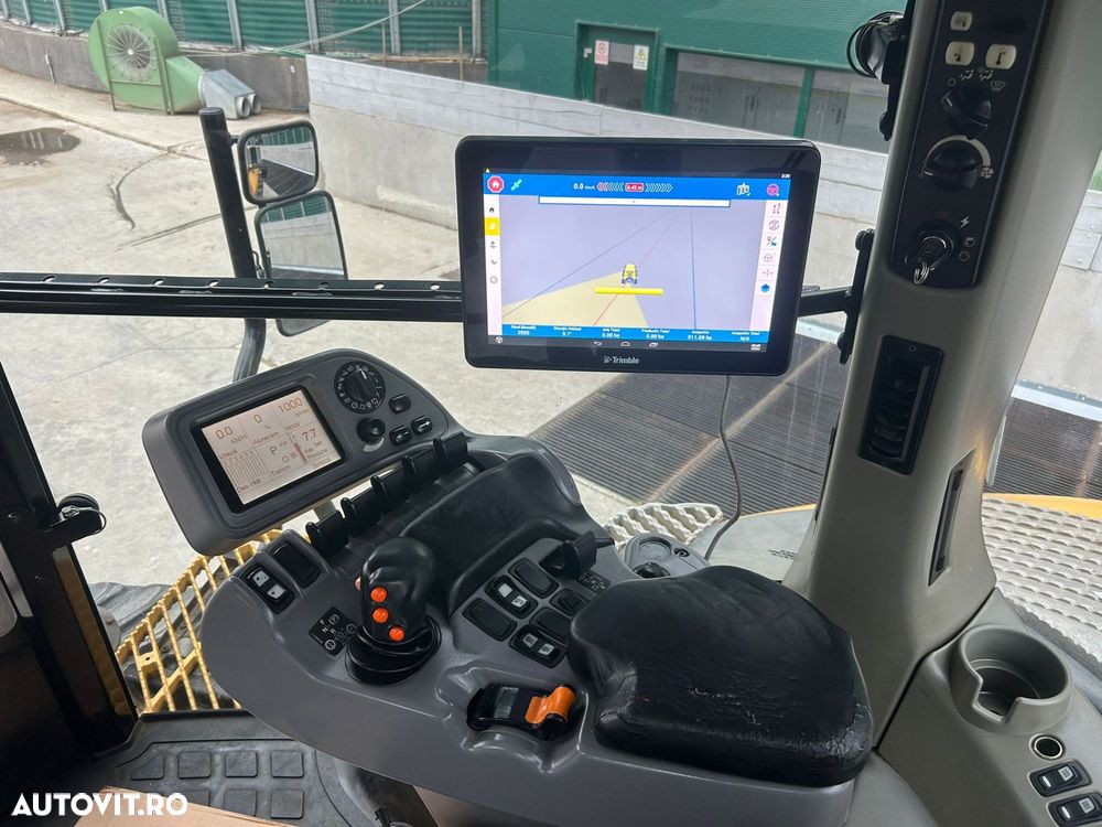 Challenger 875C Tractor pe Senile - 11