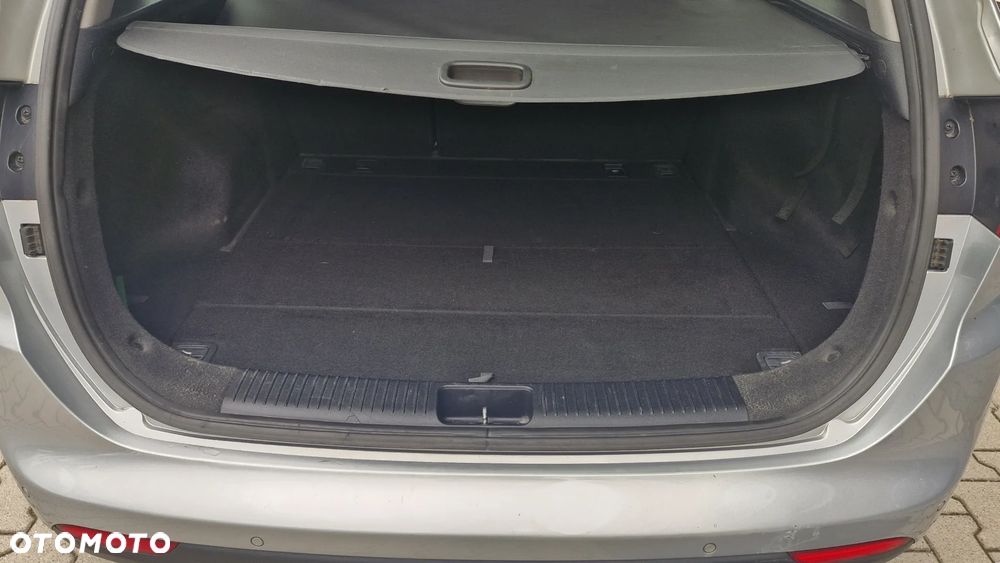 Kia Ceed 1.6 CRDi L - 8