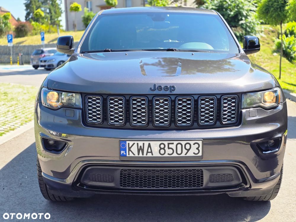 Jeep Grand Cherokee - 3