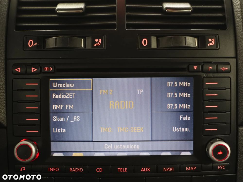 Volkswagen Touareg 5.0 V10 TDI Automatik - 32