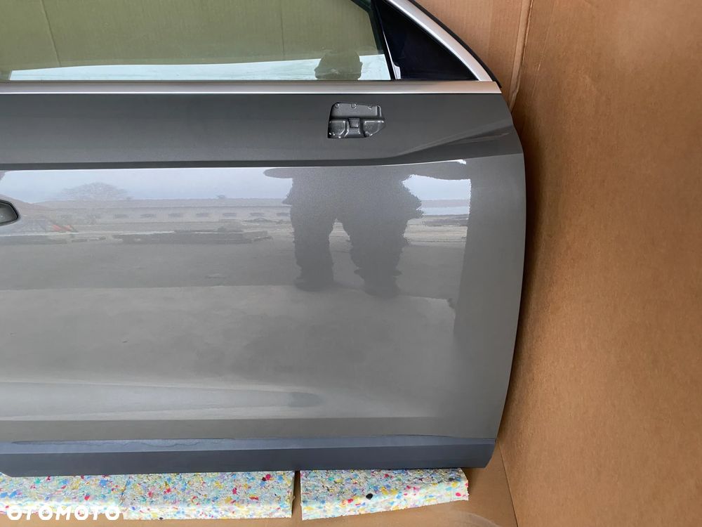 AUDI Q3 83A komplet drzwi przód tył prawe na prawą st. kolor Z7 Z7 LX7G 28km - 4