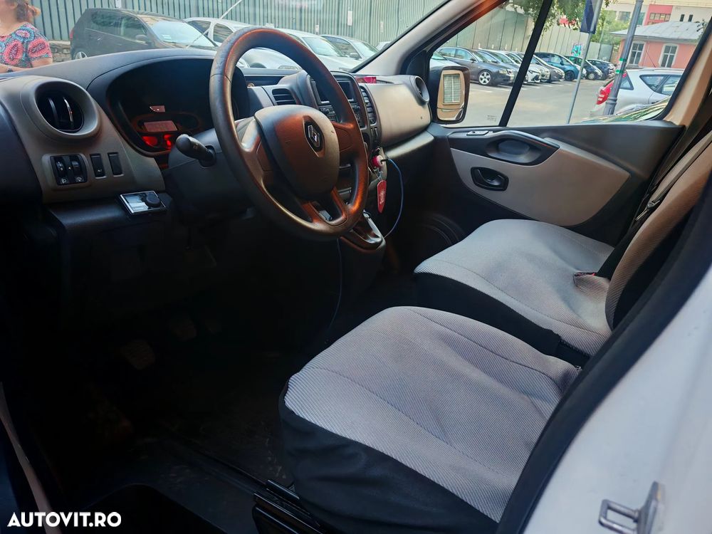 Renault Trafic Combi L2H1 7+1 Expression - 9