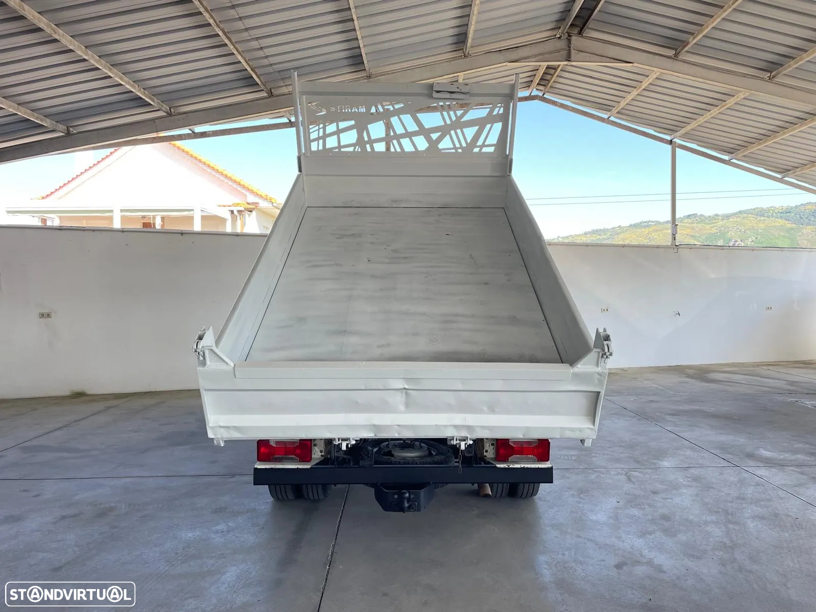 Toyota Dyna 150 3.0 D-4D c/Báscula - 4