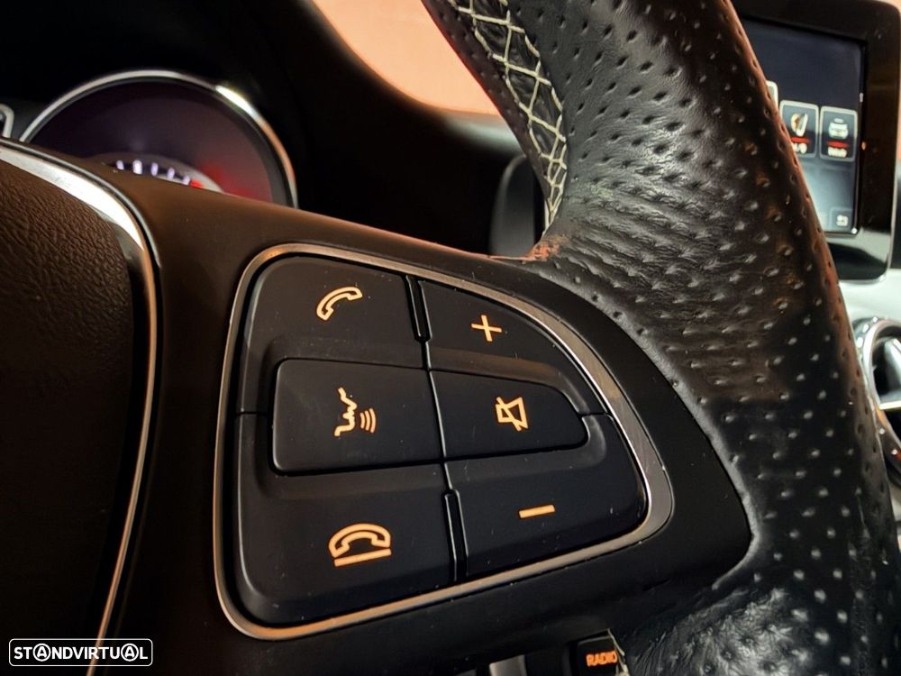 Mercedes-Benz GLA 180 CDI Urban - 14