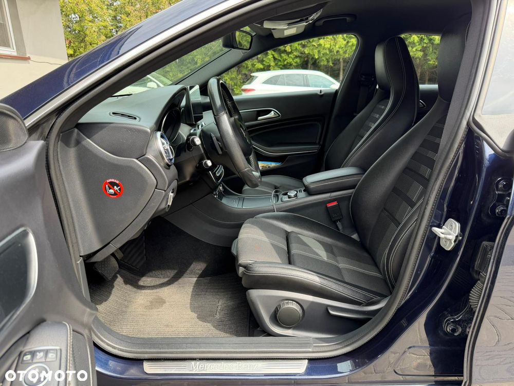 Mercedes-Benz CLA 220 (CDI) d 7G-DCT Urban - 14