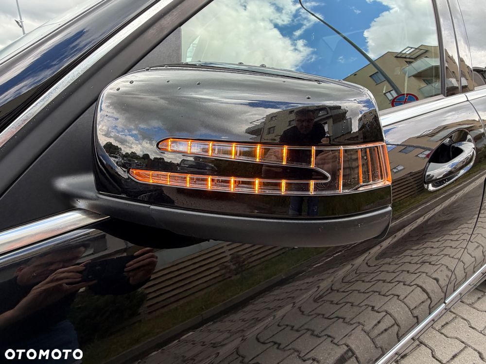 Mercedes-Benz Klasa C 180 BlueEFFICIENCY 7G-TRONIC Avantgarde - 13