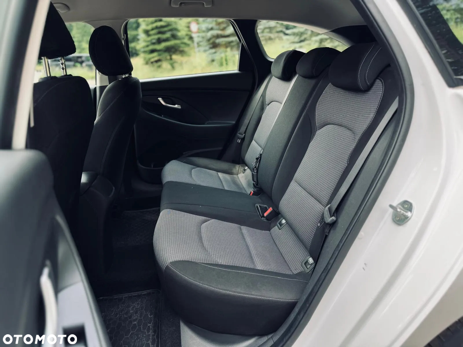 Hyundai i30 1.6 D Comfort - 16