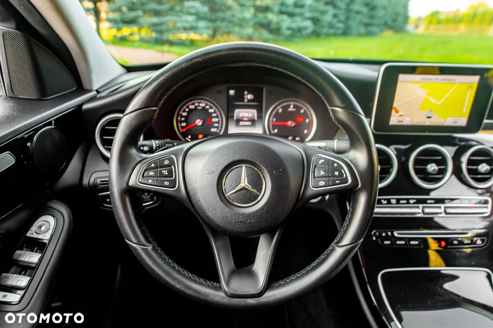 Mercedes-Benz Klasa C 250 (BlueTEC) d 4-Matic 7G-TRONIC - 23