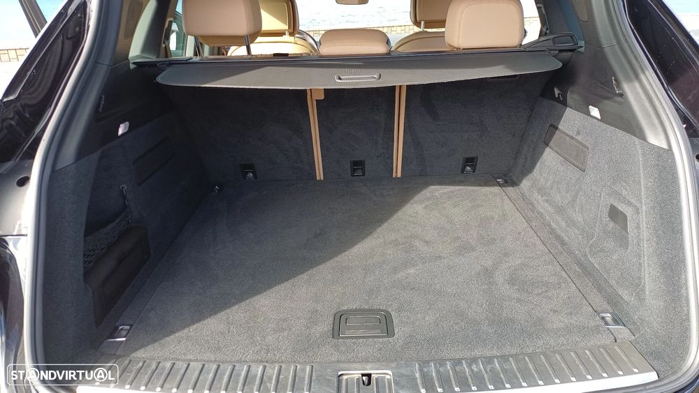 Porsche Cayenne - 18