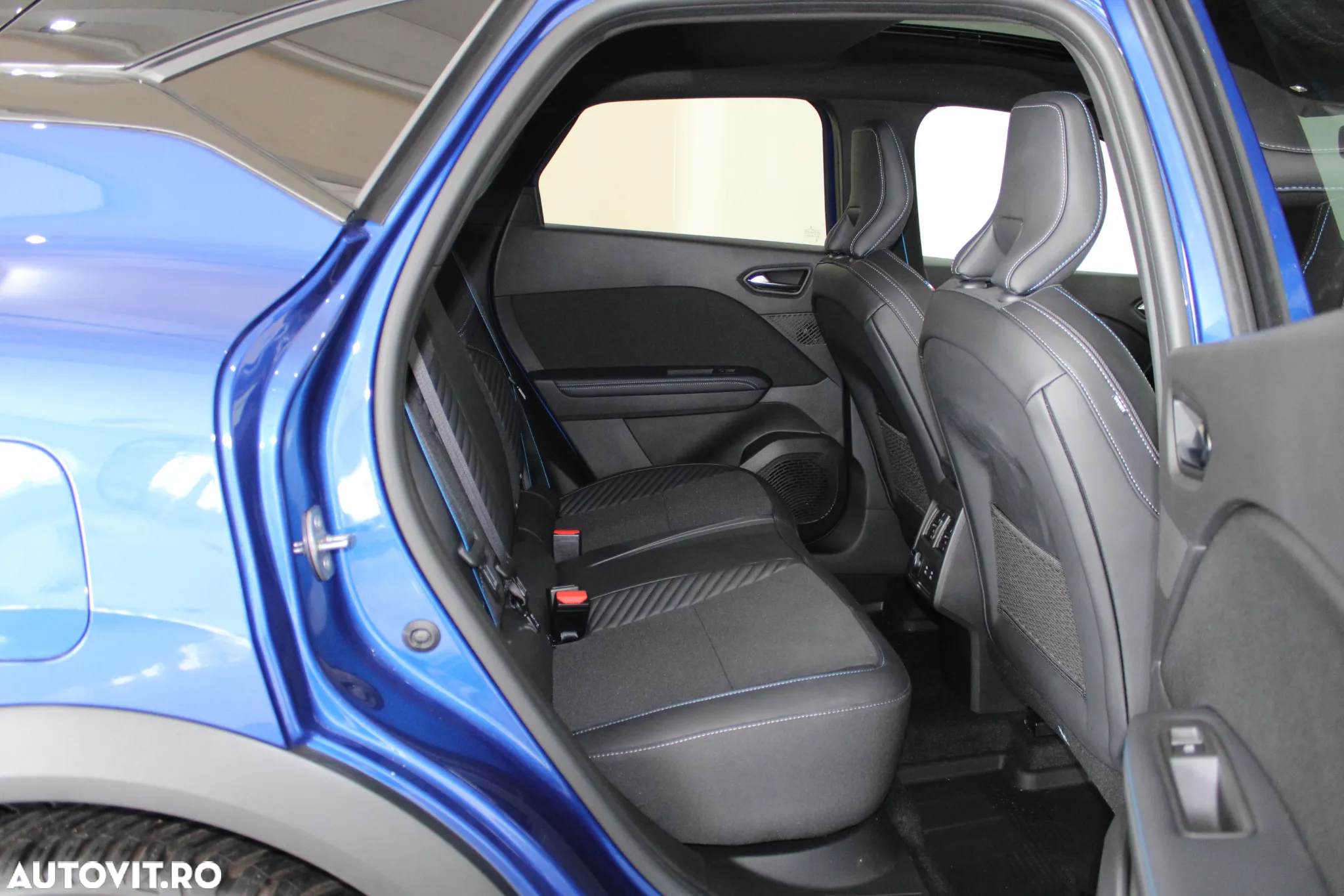 Renault Captur E-TECH Full Hybrid 145 Techno - 33