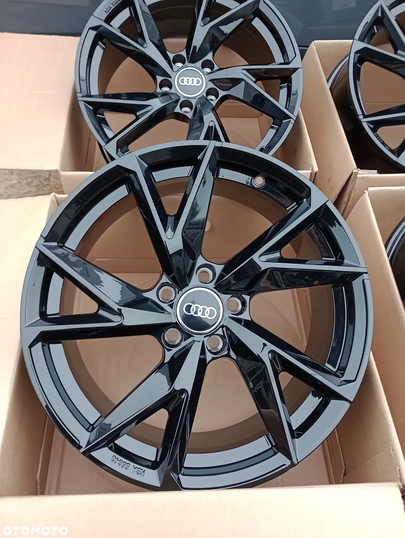 FELGI ALUMINIOWE NOWE 5x112 R18 8J ET35 66,6 AUDI A3 A4 A5 A6 A7 A8 Q2 Q3 Q5 TT - 4